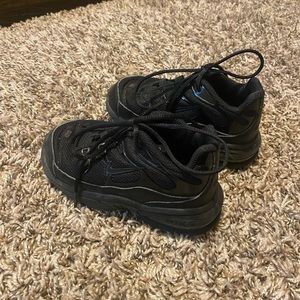 Nike toddler sneakers size 8